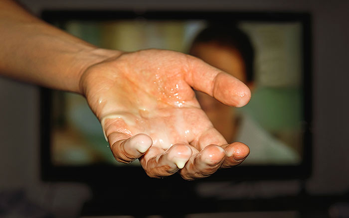 Sperma an der Live Sexhotline ohne 0900 spritzen