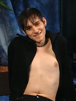 Junge Gays beim Telefonsex